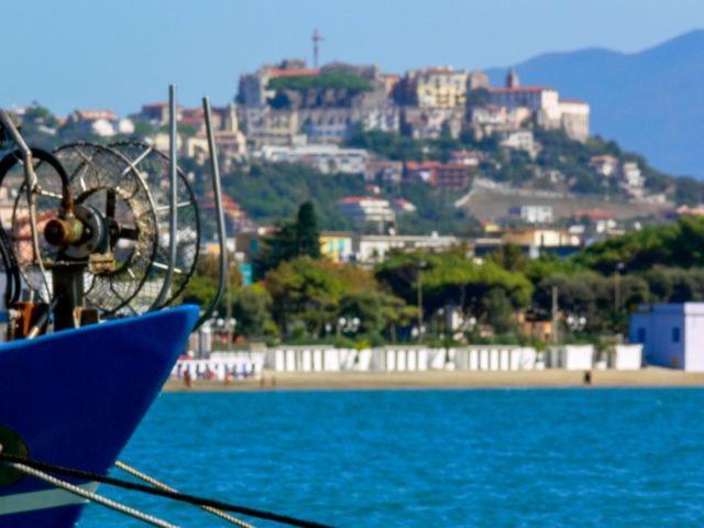 Baron Beach Hotel Scauri  Exterior foto