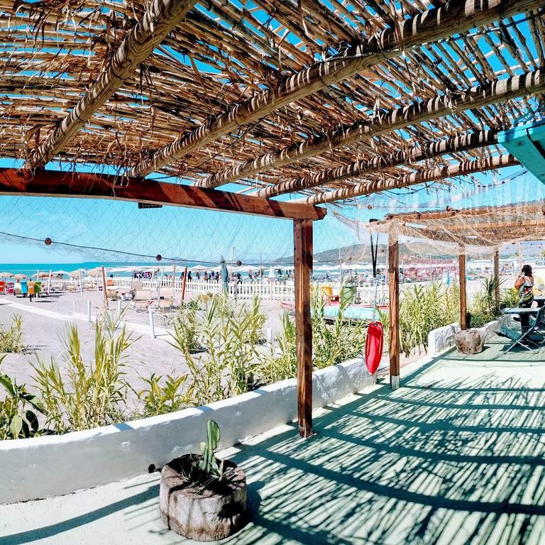 Baron Beach Hotel Scauri  Exterior foto